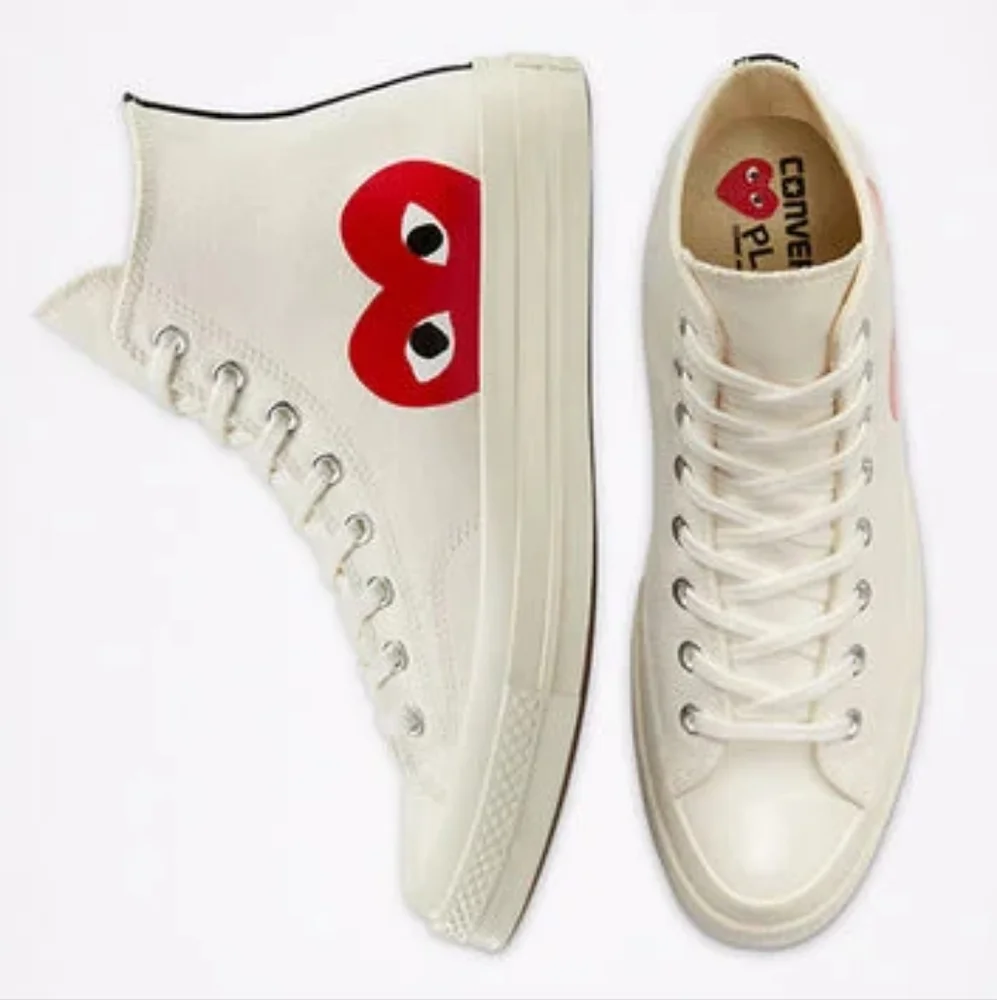 Comme des Garcons PLAY Cream Red Sneakers - Picture 1 of 16